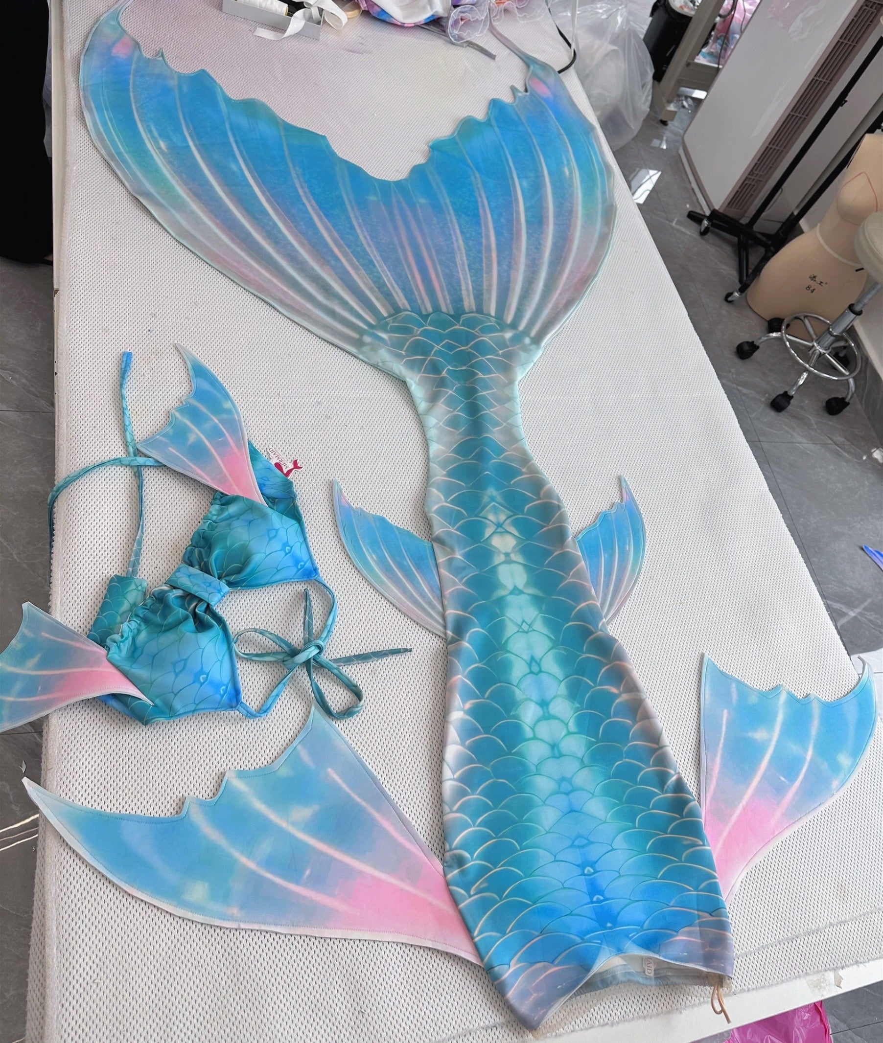 Scale Glow Mermaid Tail