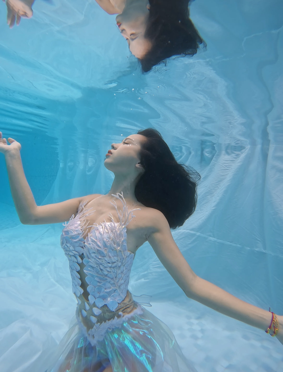 QIANZHI Coral UV Mermaid Top