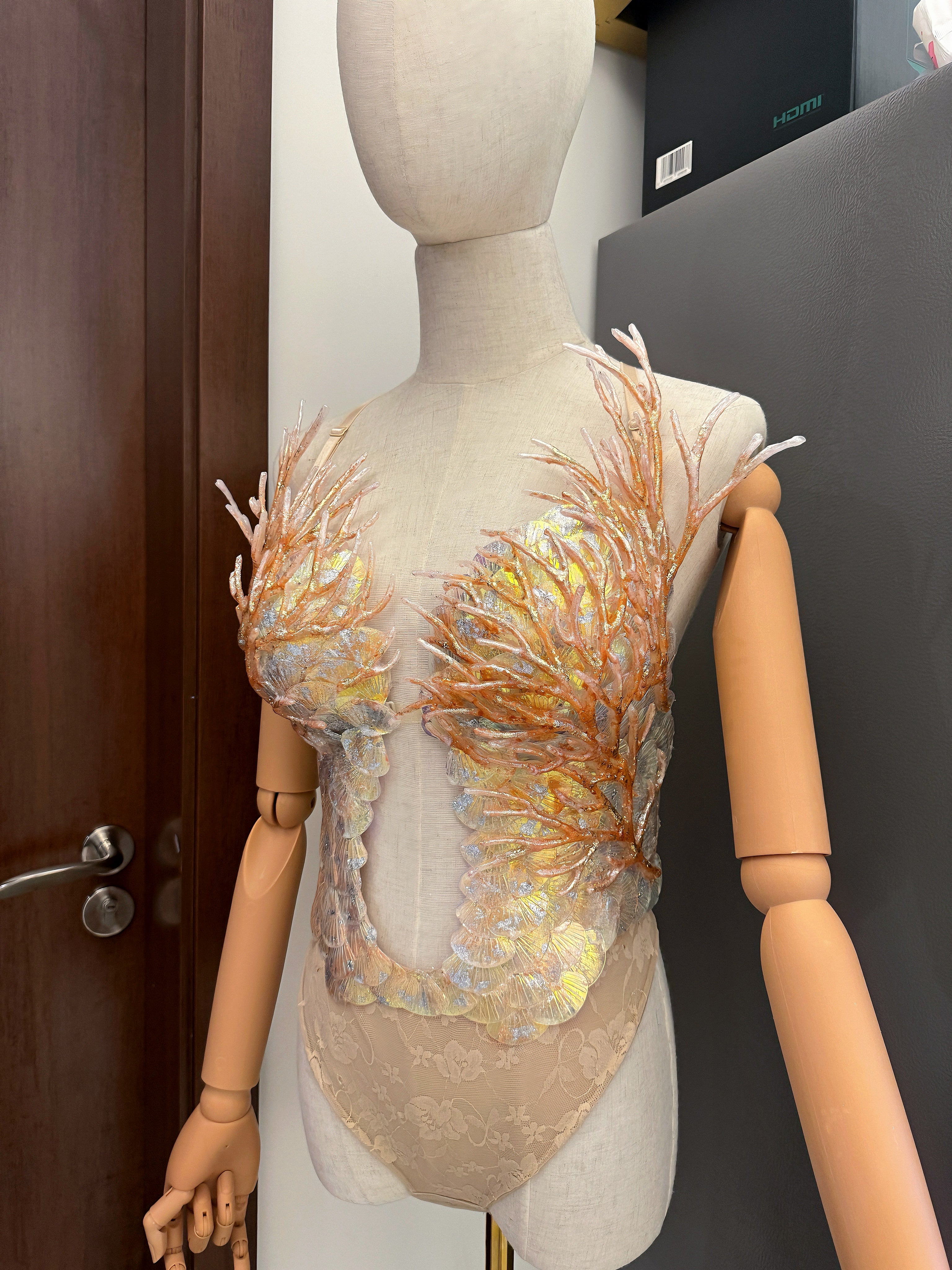 QIANZHI Coral UV Mermaid Top