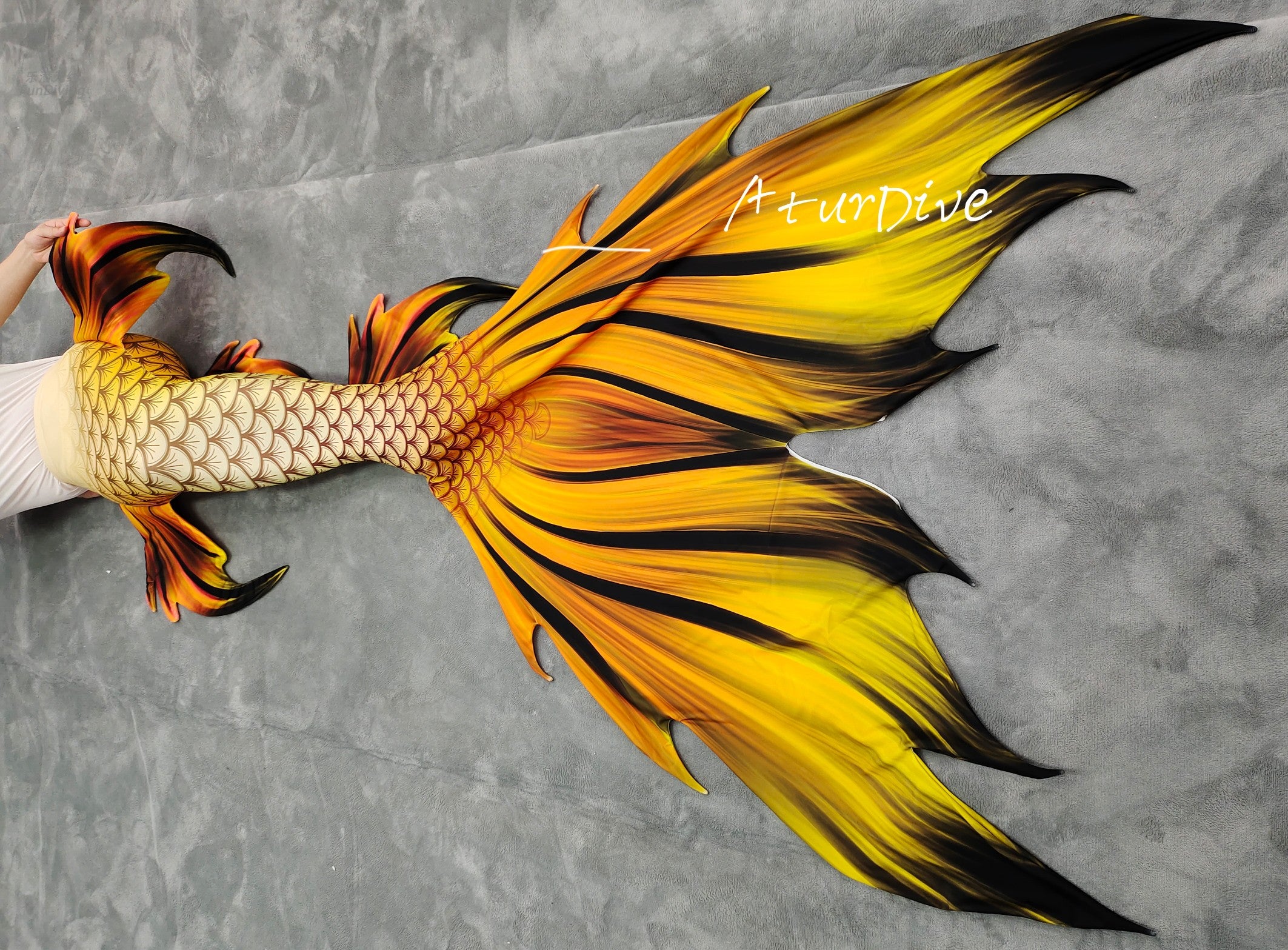 Fabric Mermaid tails | AturDive – Mertiful